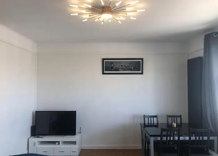 Rooftop 75017 דירה *