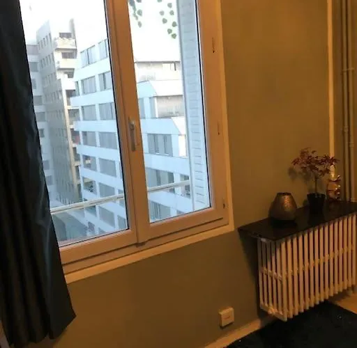 Rooftop 75017 דירה