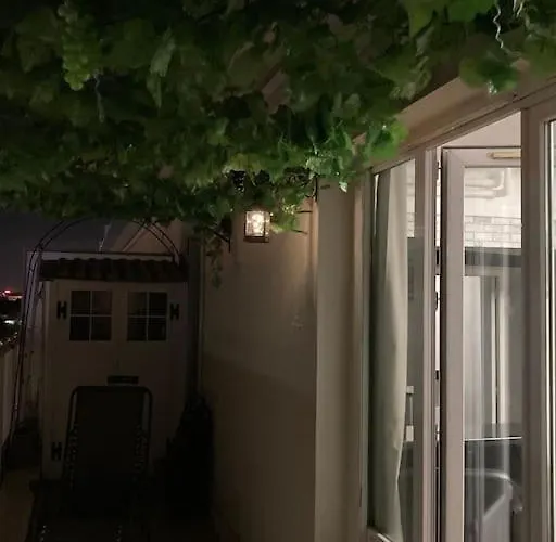 Rooftop 75017 * פריז